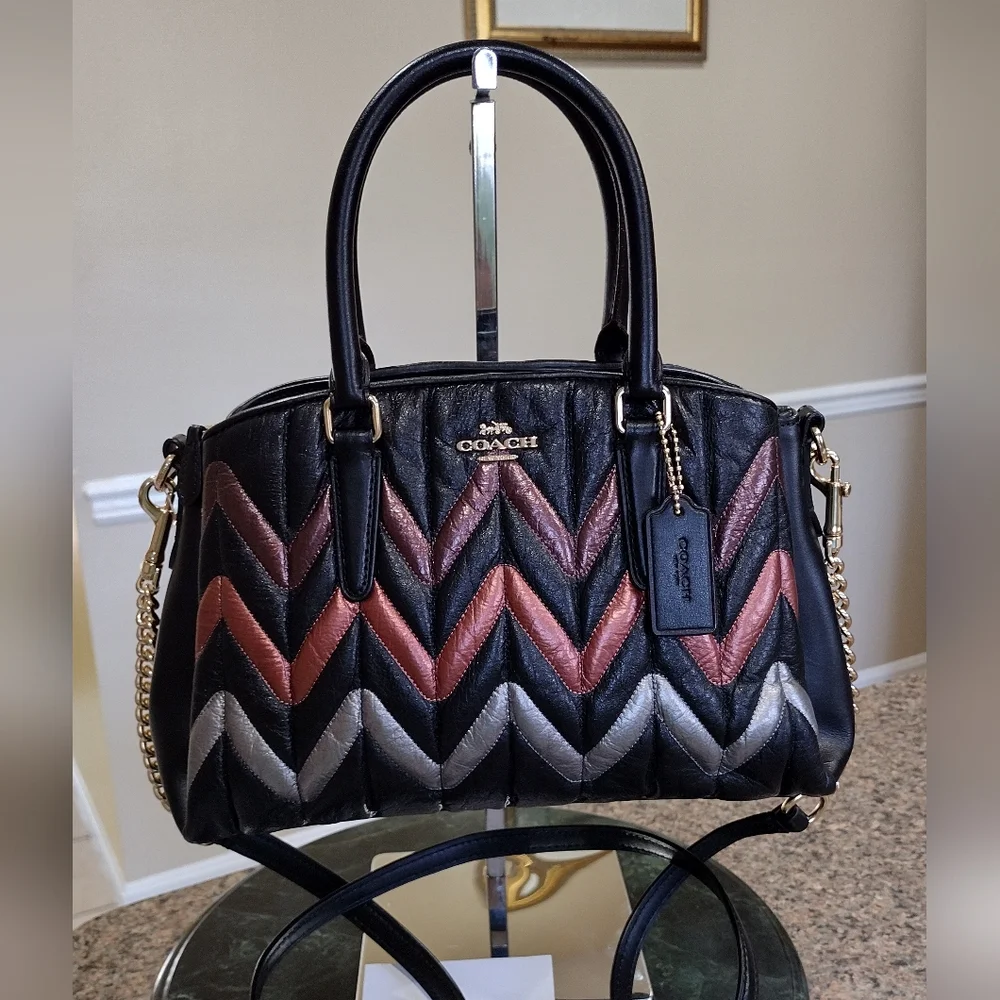 NWT Coach leather Sage  Carry-all quilted metallic chevron